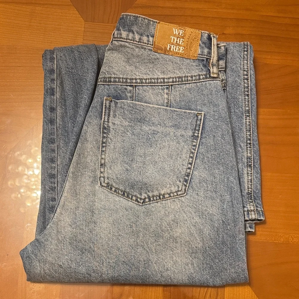 Free People Light Wash Wide Leg Jeans - Picture 13 of 13
